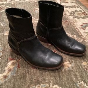 Wolky ankle boots in black, size 8 1/2